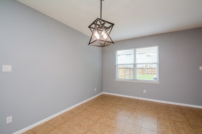 Building Photo - 6418 Waldron Dr