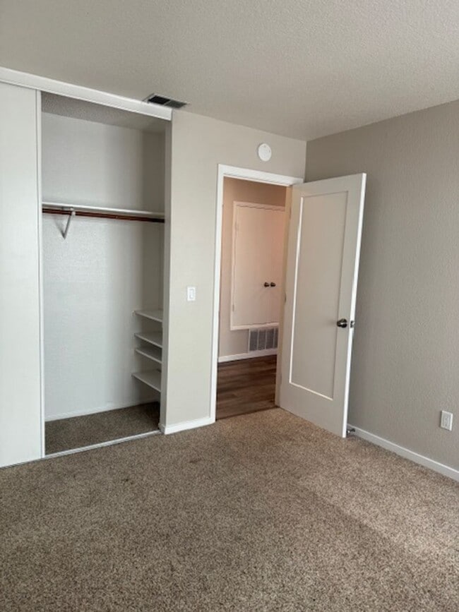 Building Photo - Single Level Remodeled House in Rohnert Pa...