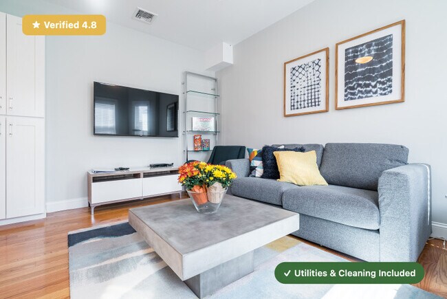 Building Photo - Furnished Bedroom with Private Bath in Cambridge