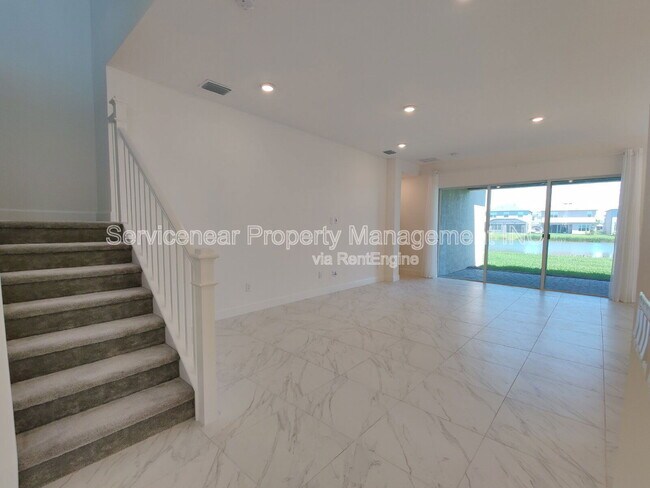 Building Photo - 32792 Tree of Life Ave