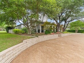 Building Photo - 5512 Bent Tree Dr