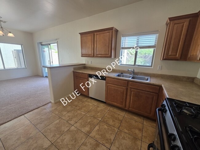 Building Photo - 3508 W Lost Village Ln