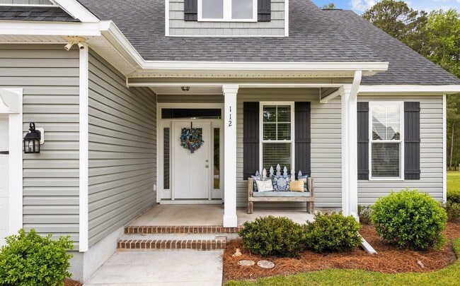 Building Photo - 112 Meadowbrook Ct