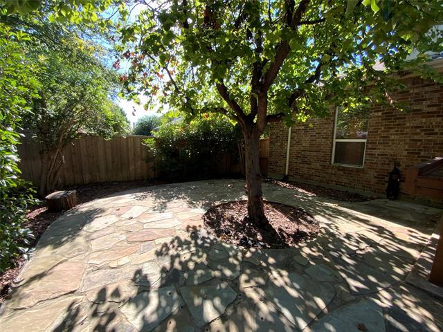 Building Photo - 15555 Appaloosa Dr