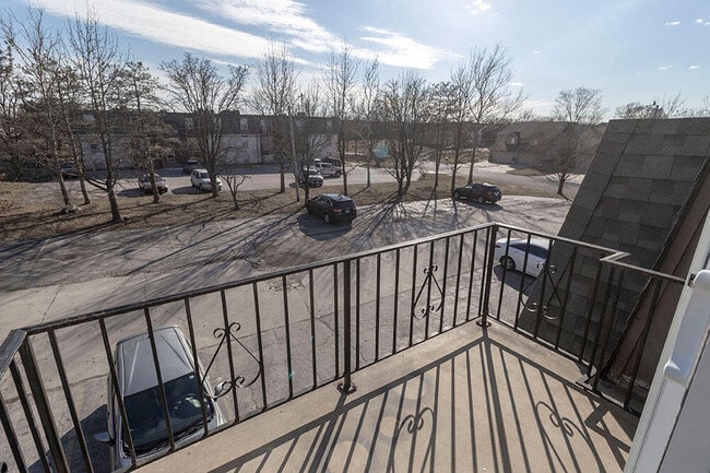 Building Photo - 3408 Balboa Ln