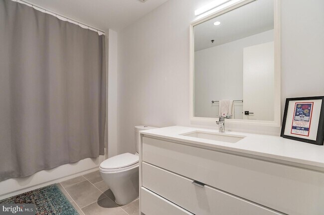 Building Photo - 1011 M St NW