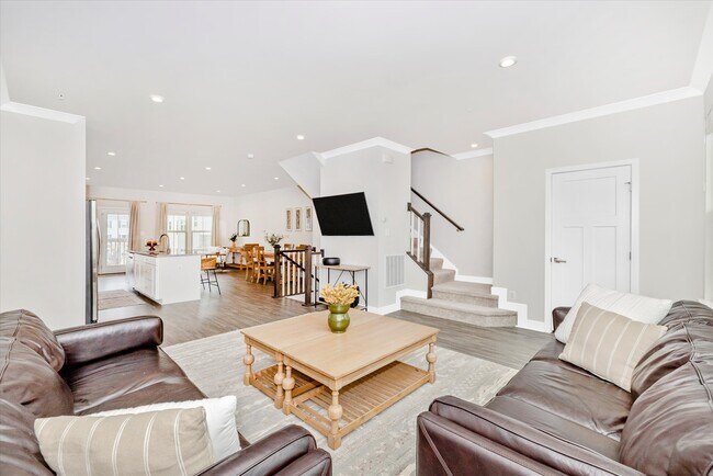 Building Photo - 5824 Pecking Stone St
