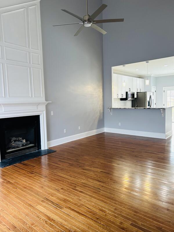 Building Photo - 305 Claybrooke Dr