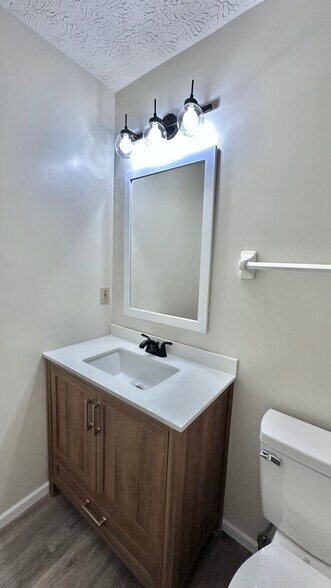 Building Photo - 263 Sumption Dr