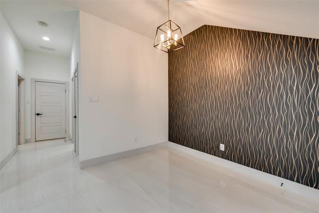 Building Photo - 6011 Rivendell Dr