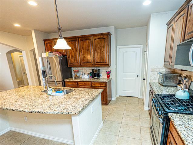 Building Photo - 313 Perkins Dr