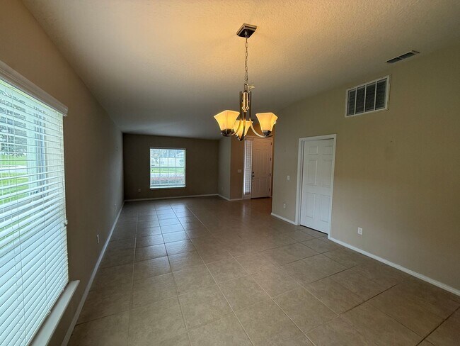 Building Photo - 3067 Santa Marcos Dr