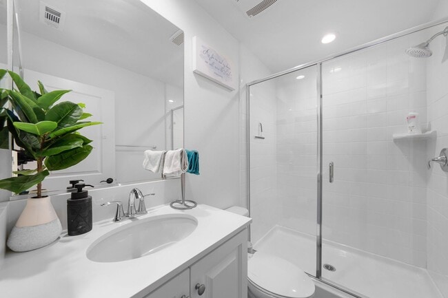 Building Photo - Chula Vista home for rent