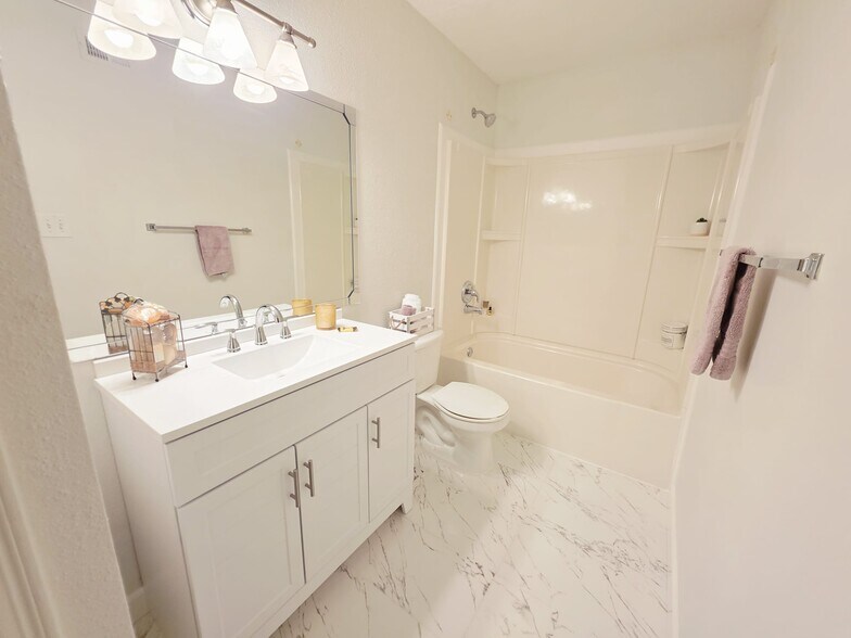 Building Photo - 9100 Dr Martin Luther King Jr St N