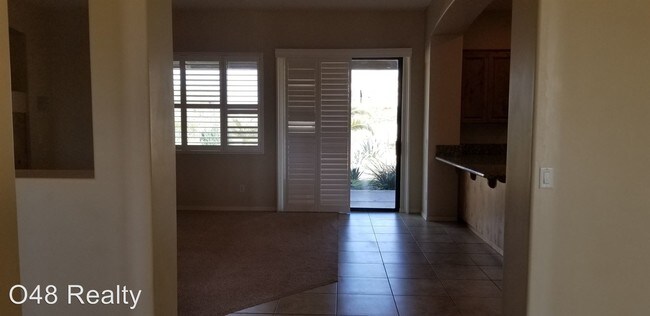 Building Photo - 3 br, 2 bath House - 14032 E Cavedale Dr