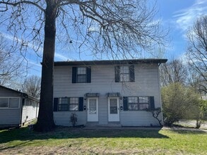 Building Photo - 521 N Oak Grove Ave