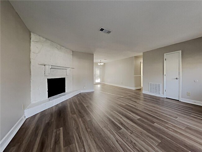 Building Photo - 968 Country Oaks Ct