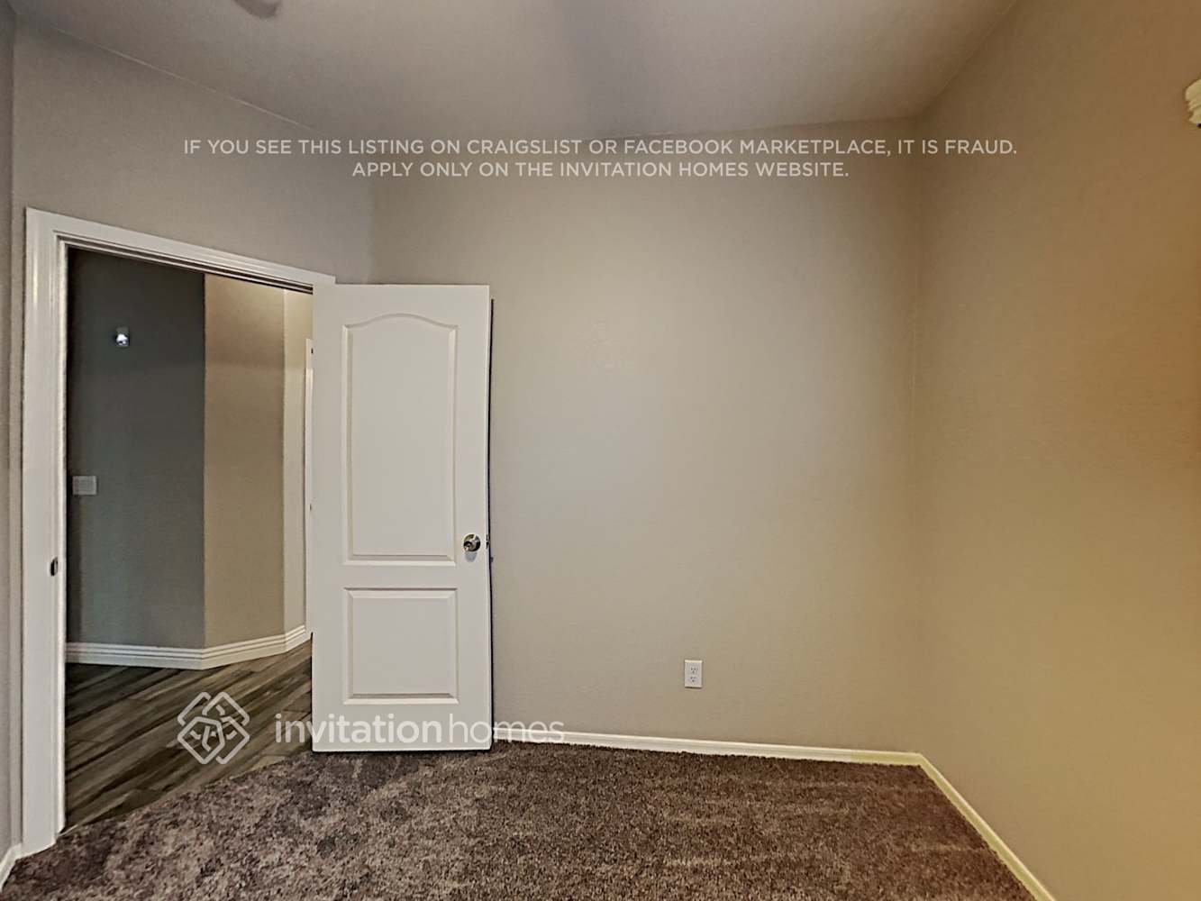 Building Photo - 112 S 120th Ave