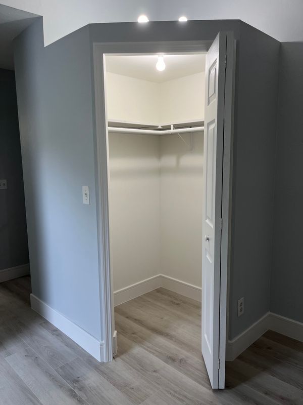 Building Photo - 5111 SW Courtyards Ct