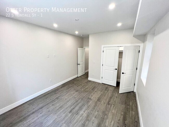 Building Photo - 22 S Yewdall St