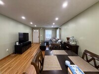 Building Photo - 39 Plimpton Ave