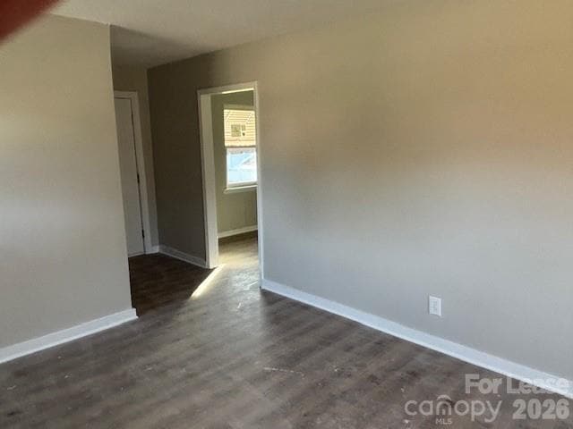 Building Photo - 605 E Horah St