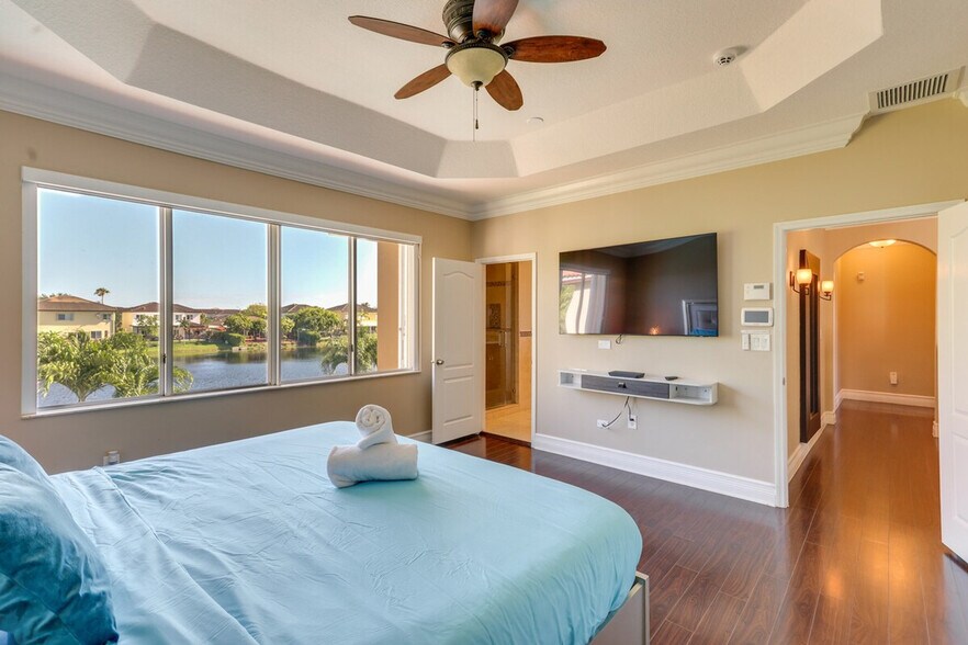 Building Photo - 16445 SW 52nd St