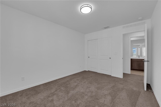 Building Photo - 10263 Estancia Hl St