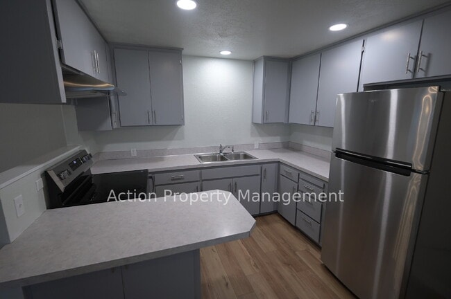 Building Photo - 2 bed, 1 bath, 1 car garage in Sequim