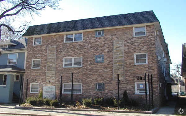 Primary Photo - Kristen Place Condominiums
