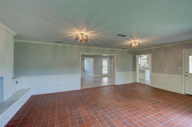 Building Photo - 1330 E Washington St