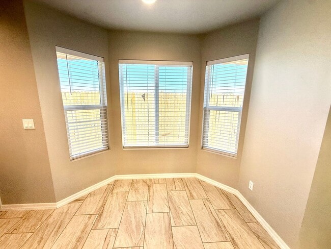 Building Photo - 2025 Built 2 Bedroom Home with Garage- Available Now!