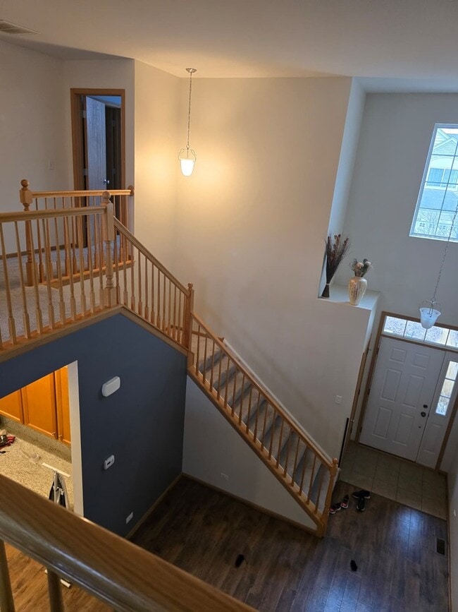 Building Photo - 549 S Jade Ln