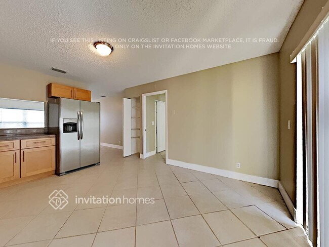 Building Photo - 5900 Ellis Hollow Rd W