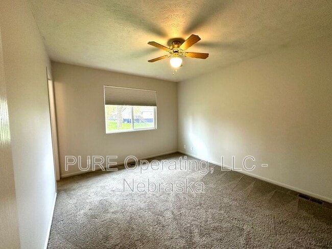 Building Photo - 5224 Bauman Ave