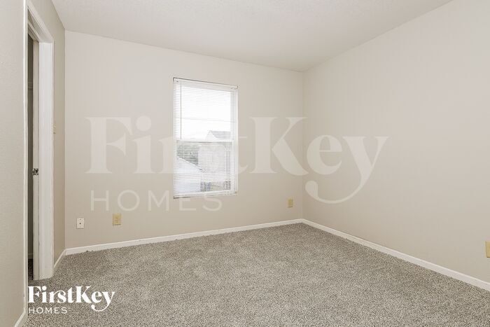 Building Photo - 11304 Arches Dr