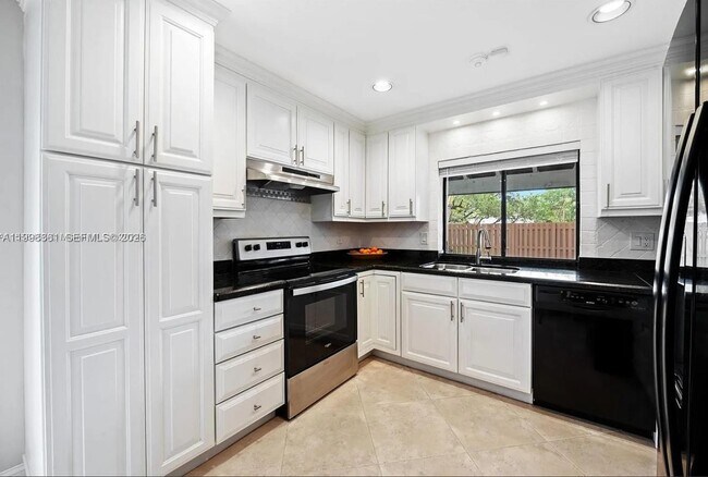 Building Photo - 2089 Augusta