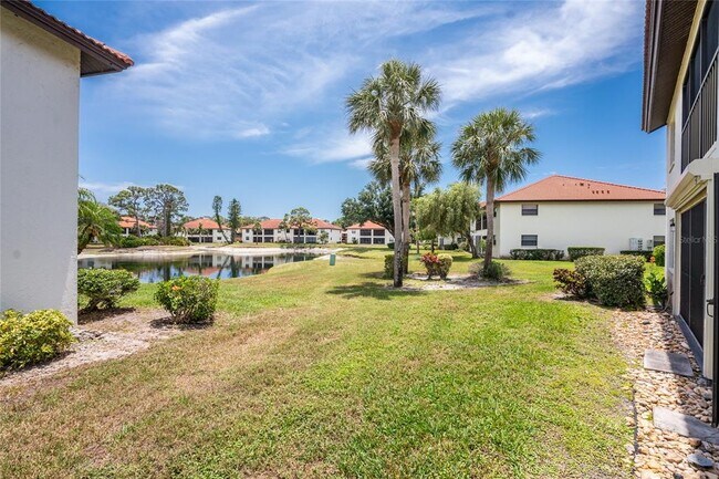 Building Photo - 511 Pine Hollow Cir