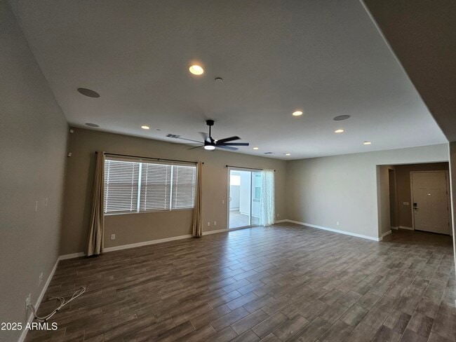 Building Photo - 3852 E Bartlett Way