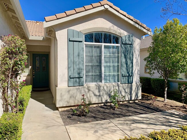 Building Photo - Recently Updated! 55+ Senior Living