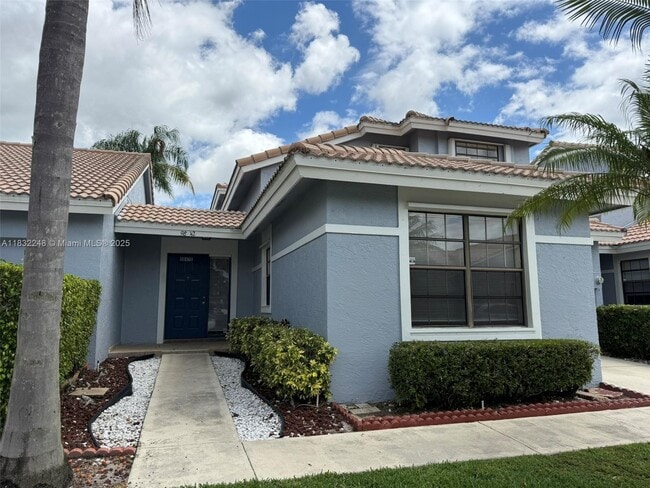 Primary Photo - 9842 Watermill Cir