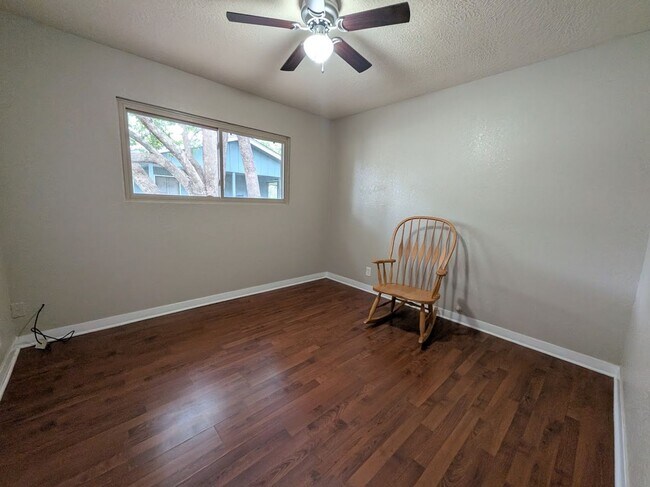 Building Photo - 1235Palm Dr., Orange, TX 77630