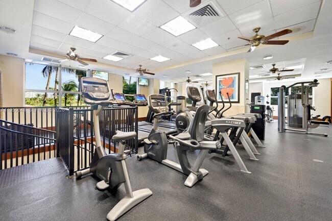 Building Photo - 19501 W Country Club Dr