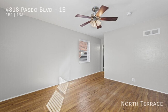 Building Photo - 4818 The Paseo