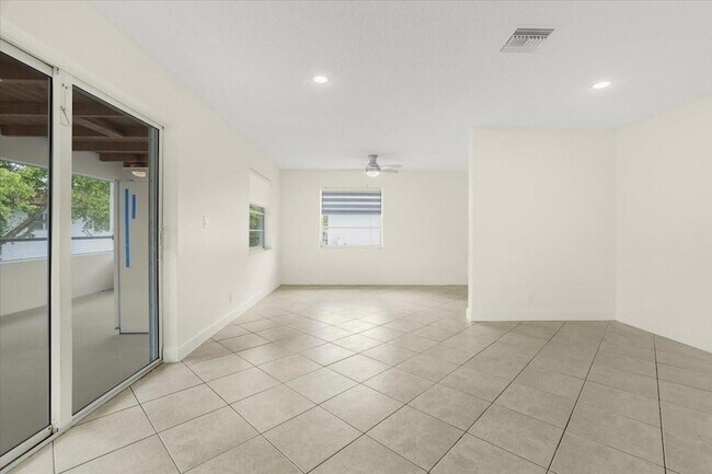 Building Photo - 10151 NW 35th St