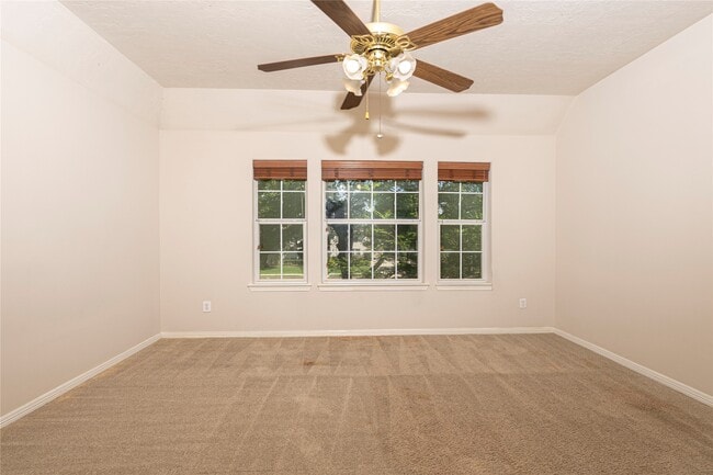 Building Photo - 24319 Bay Hill Blvd