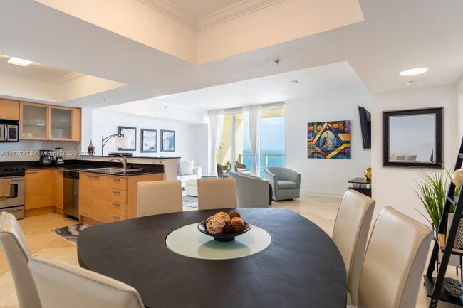Building Photo - 16699 Collins Ave