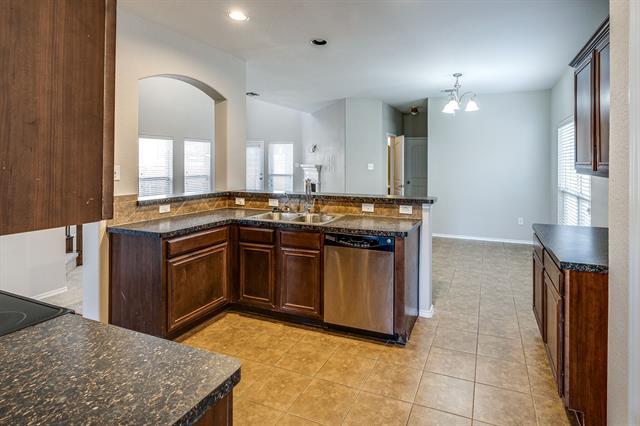 Building Photo - 2228 Canyon Point