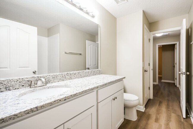 Building Photo - 12821 Oulton Cir