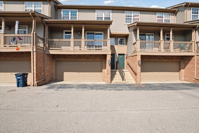 Building Photo - 2817 Barclay Way